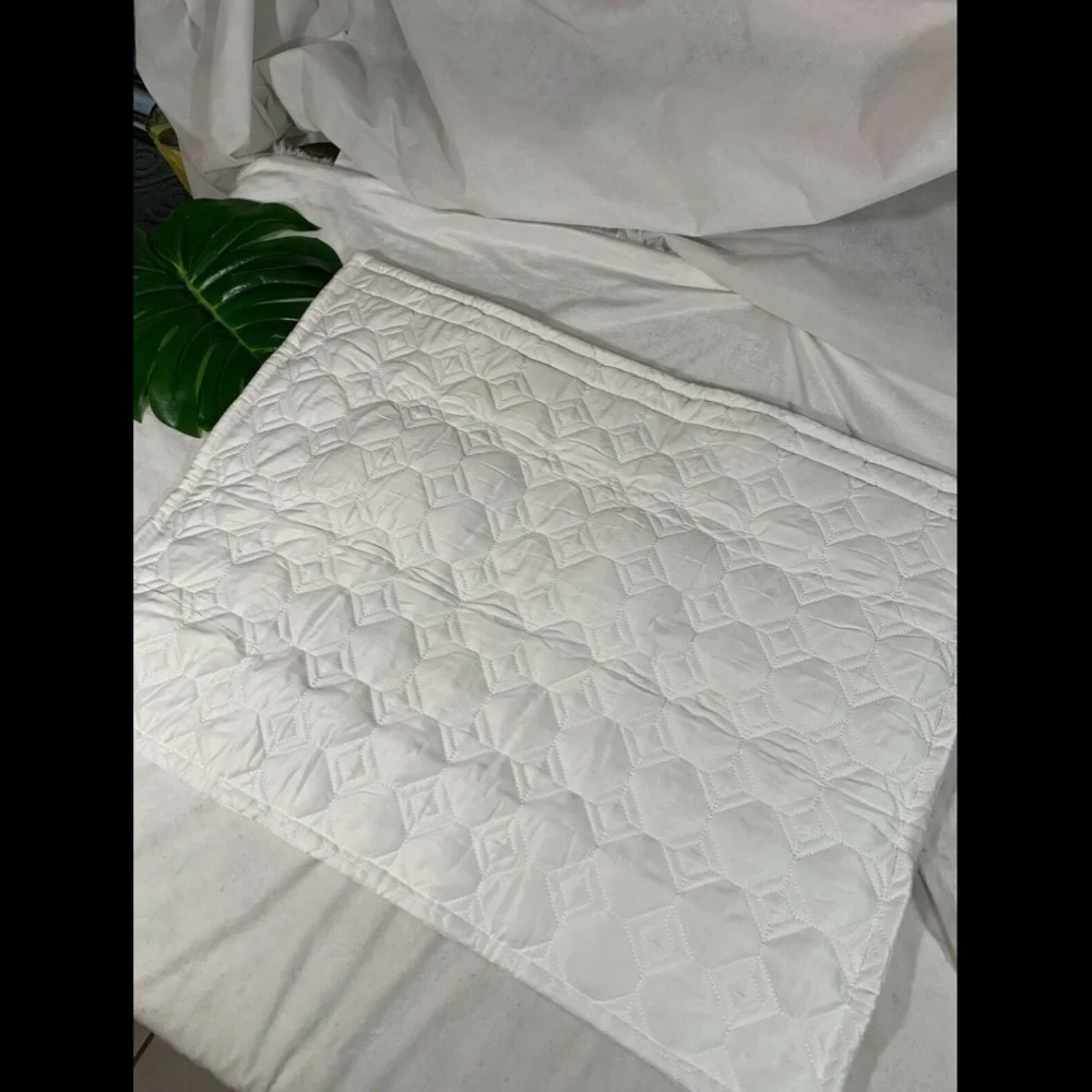 NEW Hotel Collection Alabastar Quilted (1) Standard Sham‎ Pillow